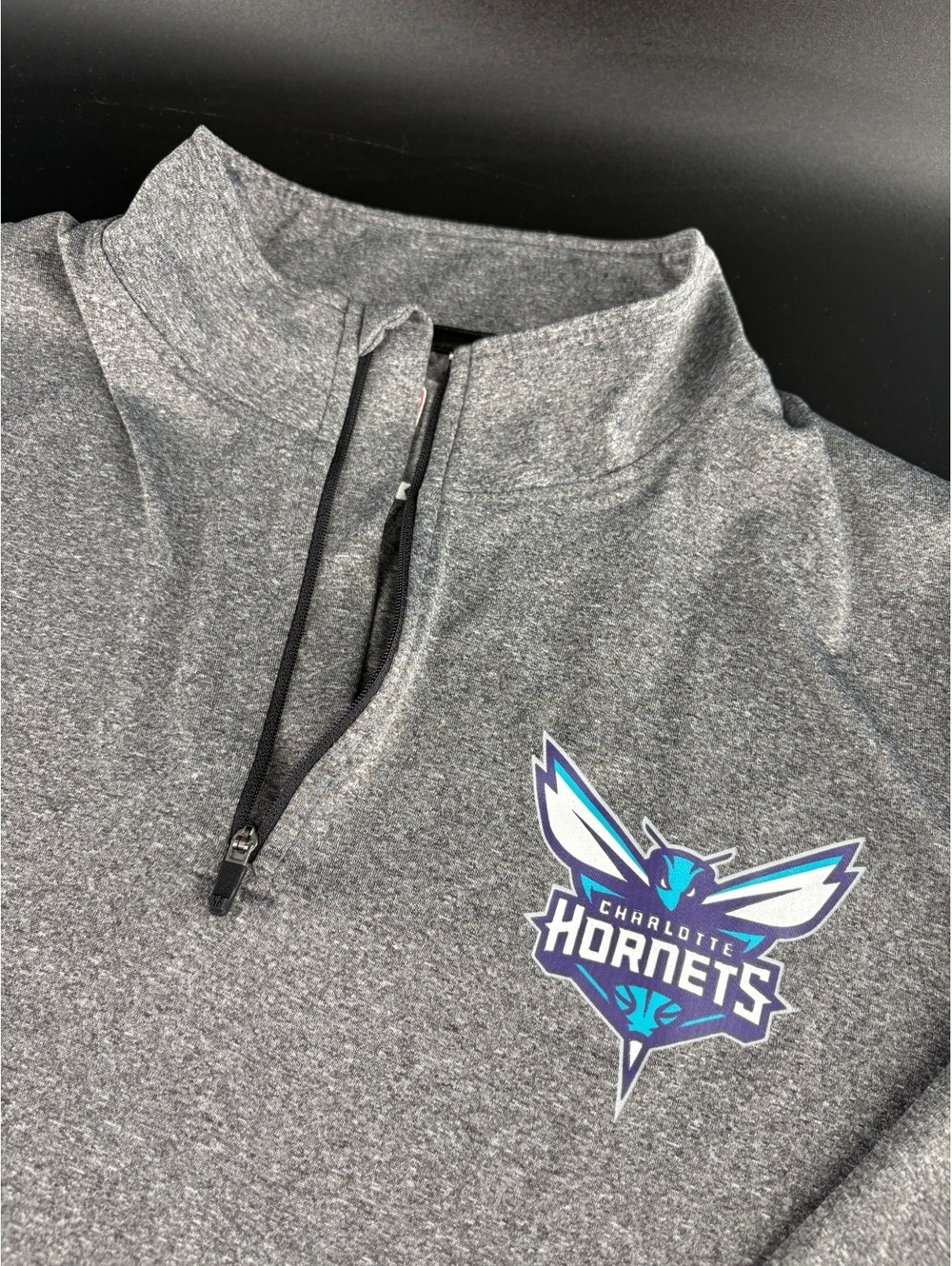 Charlotte Hornets NBA 1/4 Zip Pullover Men's XL Gray UNK Performance